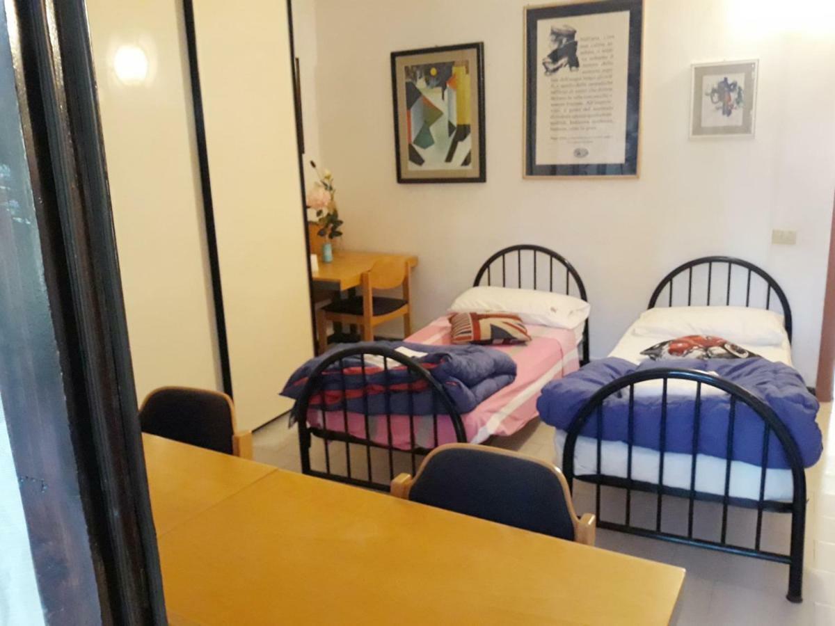 Bed In Siena Hotel Tognazza Exterior foto